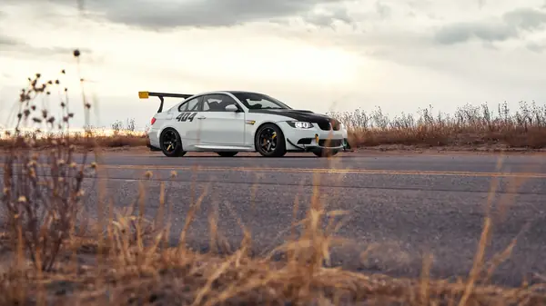 Side profile on the plains