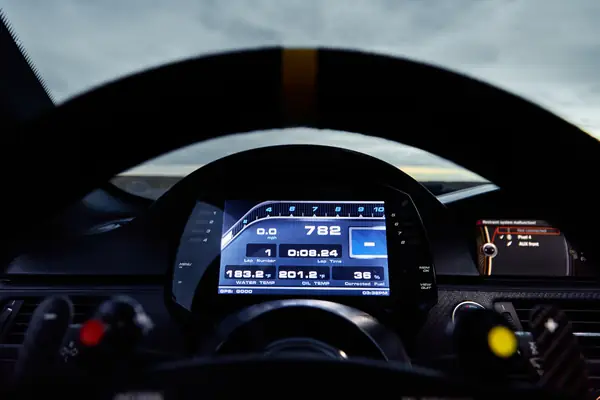 AIM digital dash